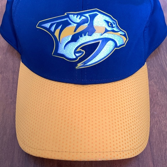 NASHVILLE PREDATORS Fanatics Ball Cap - Picture 8 of 8